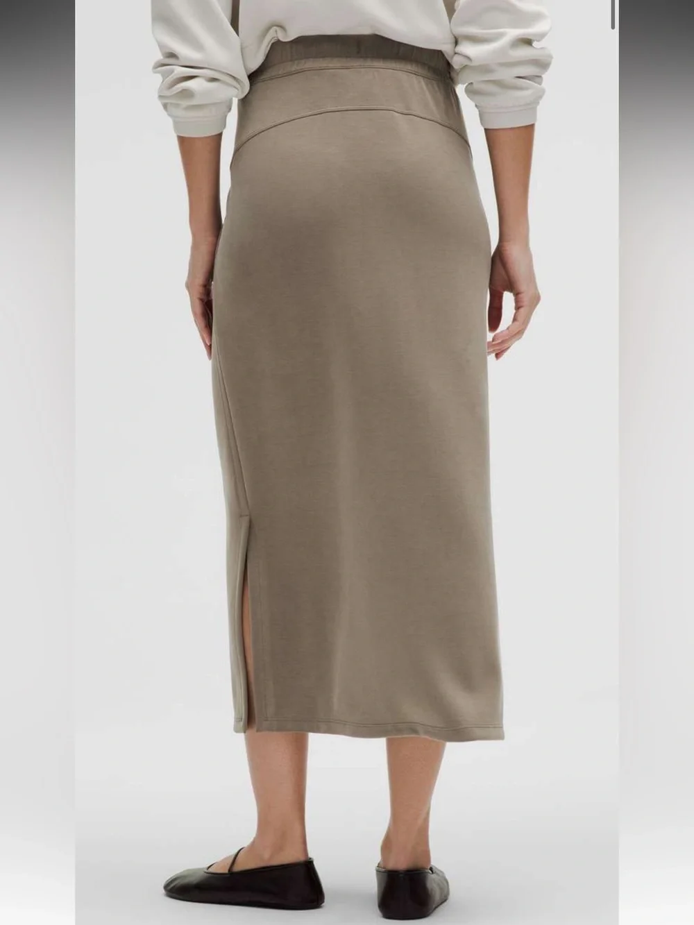 Lululemon Softstreme Bound to Bliss Skirt Nomad size 4/ new